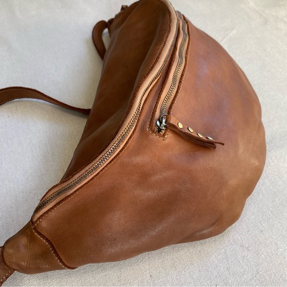La Via Firenze Made In Italy Genuine Leather Slouchy Hobo Bag - Picture 4 of 15